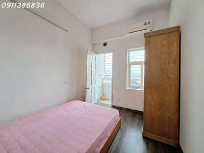 Full nội thất cực đẹp, tòa n02 huỳnh thúc kháng 73m 3pn, vị trí kim cương 3