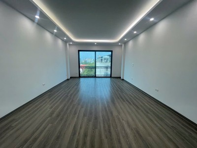 Hạ giá 400tr bán nhà đàm quang trung 46m2, 6 tầng thang máy chỉ 12.x tỷ 3