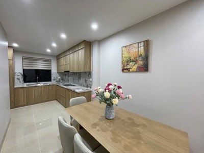 Trung tâm việt hưng nhỉnh 12 tỷ, nhà 70m2 có gì mà nhiều khách quan tâm 3