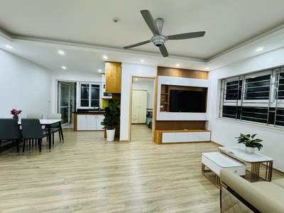 Cần bán gấp căn hộ chung cư Thanh Hà Cienco 5   Căn góc 82m2 3 phòng ngủ view hồ 0