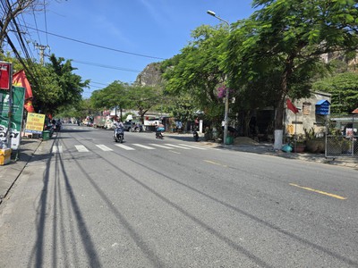 Bán mặt tiền đường nguyễn duy trinh 370m2   ngang khủng   giá 20.5 tỷ 0