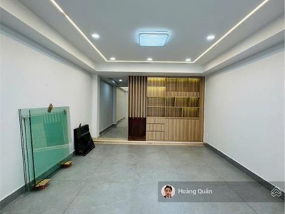 Cần bán gấp nhà hxh dương quảng hàm, gò vấp. 4x16m, 4 tầng giá chỉ hơn 8 tỷ 4