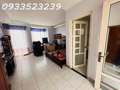 Bán nhà chdv hdt khoán 40tr/th đường dương quảng hàm  6x20m    5 tầng   giá 15,7 tỷ tl 0