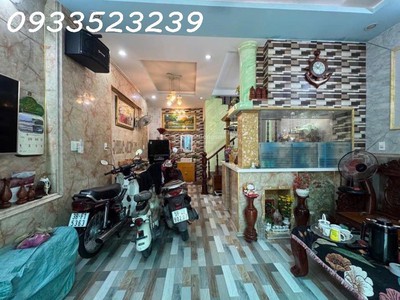 Bán nhà hxh dương quảng hàm p5 gò vấp- giá rẻ   121m   6m x 20m  gần trung tâm chủ cần bán gấp 0