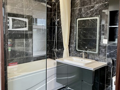 Cho thuê căn hộ cao cấp Vinhomes Marina, 1 ngủ tách bếp 35m2 . 1