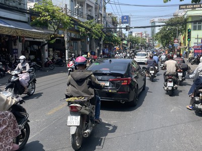 Bán nhà mặt tiền 9x27m giá 26 tỷ đường lý thường kiệt 0