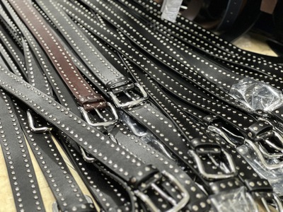 Khởi nghiệp kinh doanh ví da Nguồn hàng ổn định, dễ xoay vốn 4