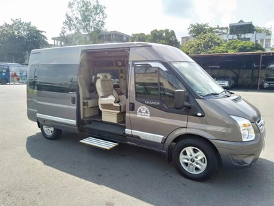 Dịch vụ cho thuê xe 9-29 chỗ cao cấp 6