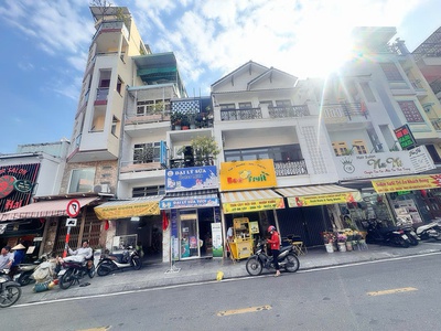 Bán nhà mặt tiền đ.trần khắc chân, tân định, quận 1 - ngang lớn 6m 13m full thổ vuông đẹp - chính 0