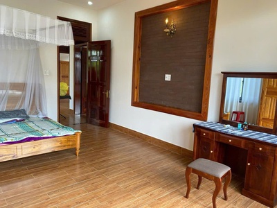 Cho thuê villa sân vườn sân đậu ô tô đường nguyễn an ninh phường 6 đà lạt giá 25 triệu 3