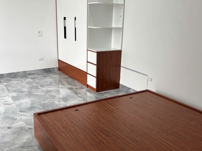 Cần bán gấp ccmn 6 tầng thang máy   long biên  hà nội   dòng tiền 450 triệu/năm 0