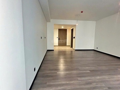 Chính chủ cần bán căn studio 46m tại tháp soho heritage west lake - vị trí vàng: 677 lạc long 4