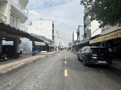 Bán nhà mặt tiền phú thọ hòa - gần văn cao, 4,3x15,5m, 2 tầng - 2 pn, sổ a4, chỉ 15,5 tỷ. 0