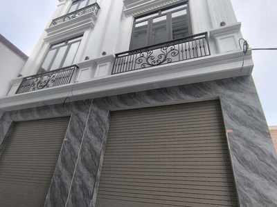 Cho thuê nhà mới tinh tại Cam Lộ , Hùng Vương , Hồng Bàng . Ô tô đỗ cửa 0