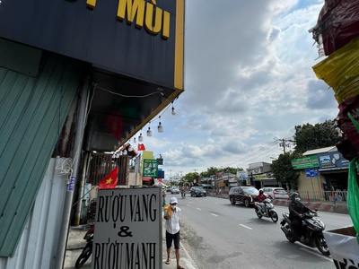 Cho thuê mặt bằng giá rẻ đường lộ 3