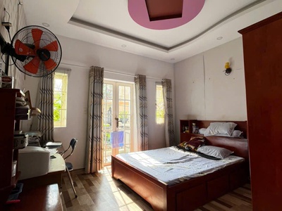 Siêu phẩm liên khu 5-6 gần chợ 56m2 -4 tầng -hẻm 7m thông kinh doanh-giá 5 tỷ 3 4