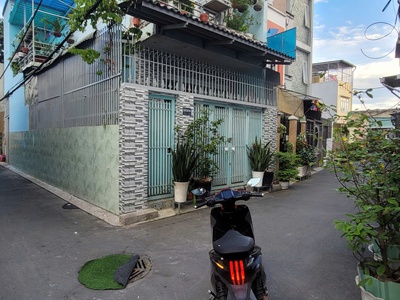 Hiềm nhanh chân thì còn -  đất hẻm ô tô - f linh tây 1