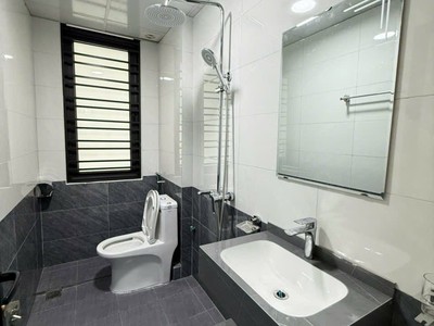 Bán căn nhà 3 tầng ngõ 66 đường Ngô Quyền, ph Lê Thanh Nghị, TP HP, 41m2, 3 ngủ, 2.35 tỷ 8