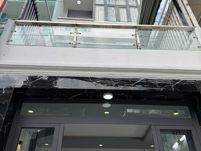 Chính chủ cho thuê nhà nguyên căn mt lạc long quân q11 - 4m x 16m - 5 tầng - 40 triệu 3