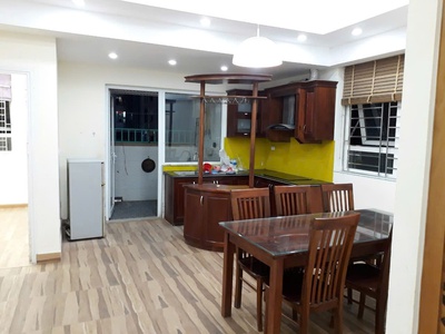 Cho thuê chung cư Vinaconex 7 - 136 Hồ Tùng Mậu, 100m, 3 phòng ngủ, đủ đồ 14 triệu 0