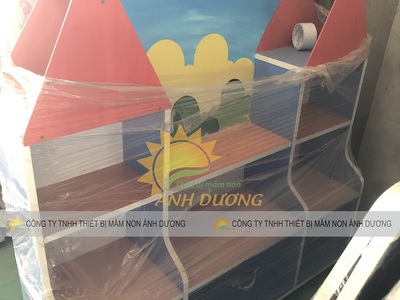 Tủ kệ gỗ mầm non cho trẻ nhỏ sử dụng, an toàn, chất lượng 4