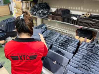 Xưởng sản xuất trực tiếp quà tặng Đại Hội - Giá Tận Xưởng - VAT đầy đủ 2