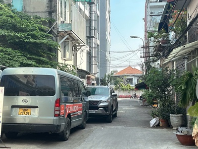 Bán lô đất hxh 1 trục trần bá giao ngang 12m 306m2 tiện xây chdv  hầm gần trường đh 32 tỷ 1