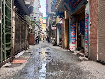 Cần bán nhà riêng 5 tàng ngõ 211 Khương Trung đường thông oto vào nhà giá 11.2 tỷ 0