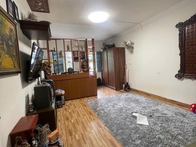 Nhà tập thể đẹp - giá tốt - vị trí đắc địa tại nguyễn công trứ, quận hai bà trưng 4