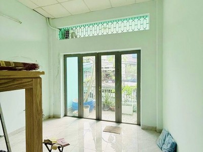 Bán nhà giáp tân bình quận 11  hxh tránh  85m2 nở hậu  2 tầng 4pn nhỉnh 8 2