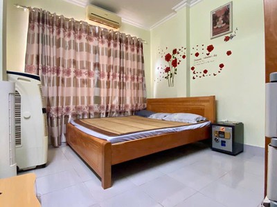 Tài chính 9 tỷ, 4 phòng ngủ tt ngọc thụy 37m2, 4 tầng dân xây. ô tô cạnh nhà 3