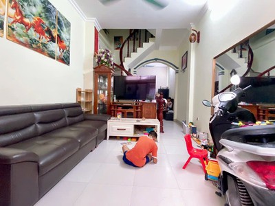 Bạn cần mua nhà 4 phòng ngủ, tài chính quanh 9 tỷ, gần cầu chương dương 0