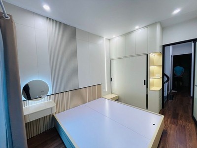 Bán nhà đẹp ngọc thụy hàng xóm mipec- ngõ nông- dân xây full nội thất- 40m 5 tầng nhỉnh 6 tỷ tl 2