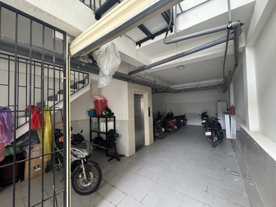 Nhà bán trần thị hè 5 tầng-100m-dòng tiền tự khai thác 50tr/th-  vị trí đẹp siêu đỉnh-trần thị 0