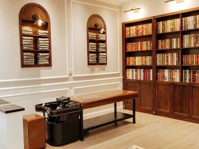 Thiếu nhân sự nên em cần chuyển nhượng lại salon tóc gần khu công nghiệp giao long 3