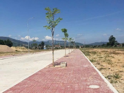 Bán đất vàng   mặt tiền 18m   giáp 2 khu công nghiệp   chỉ 830 triệu 1