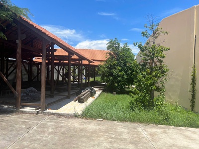 Cho thuê 1847m2 nhà và đất mt đường hưng nhơn 2