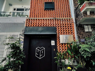 Chính chủ cho thuê nguyên 2 tầng làm văn phòng   giá tốt khu bình thạnh 3