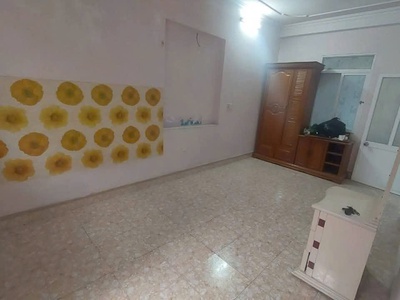 Cho thuê nhà mặt ngõ Hồ Sen , Lê Chân . Làm spa , mi móng kết hợp ở ok 3