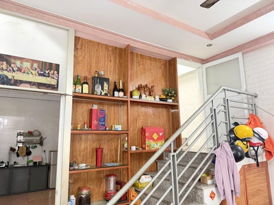 Hiếm nhà tây thạnh tân phú hẻm xe hơi khu vip nhà lầu 5 phút qua tân bình 63m2 nhỉnh 5tỷ 0