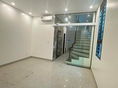 Bán nhà đặng vũ hỉ   50m    5 tầng-lô góc   thang máy   giá 11 tỷ 1