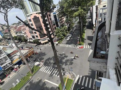 Nhỉnh 22tỷ-6tầng 10pn 58m mặt tiền sầm uất châu văn liêm p.chợ lớn quận 5 3