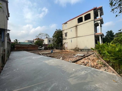 Bán đất 82m  thụy hương  phú cường mặt tiền rộng giá chỉ hơn 2 tỷ 1