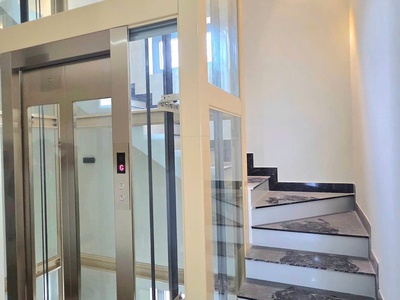 Chủ bán gấp - nhà mặt tiền 5 lầu đường số sầm uất nhất linh tây - thủ đức 2