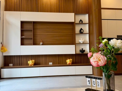 Chính chủ cần bán căn nhà 3 tầng vị trí đẹp, trung tâm thành phố. 5