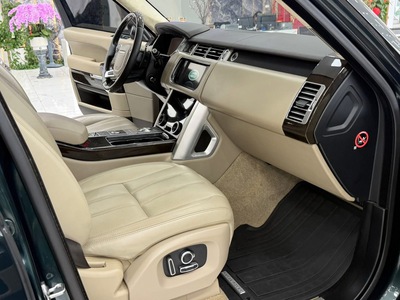 Bán Range Rover HSE 3.0, sản xuất 2015, đã lên fom 2021. 9