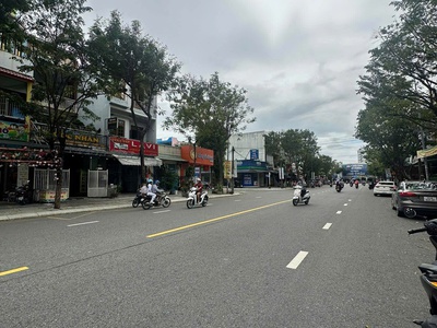 Bán 300m2 đất mặt tiền đường vân đồn đà nẵng 2