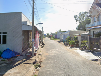 Bán Nhà 2 MT đường nội bộ, Châu Phú, An Giang 0