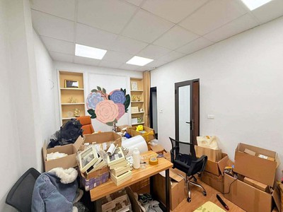 Nhà phố Khương Trung 1 nhà ra phố mặt ngõ thông ô tô đỗ cửa kinh doanh đỉnh 30m2 MT rộng, hơn 8 tỷ 2