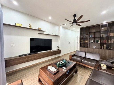 Nhà phố Nguyễn Chí Thanh 10m ra phố 62m2 x 6 tầng thang máy ô tô tránh, đỗ cửa kinh doanh, văn phòng 1